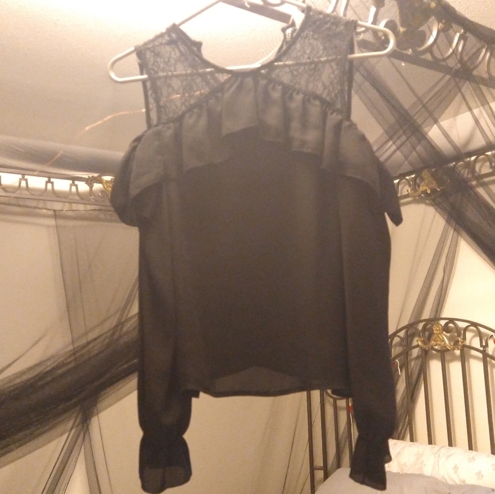 Lacy Off Shoulder Long sleeve